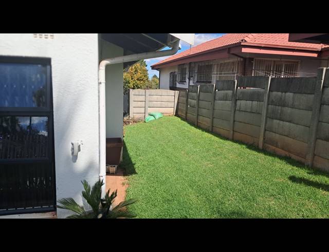 4 BEDROOM FREESTANDING TO LET IN HORIZON VIEW
